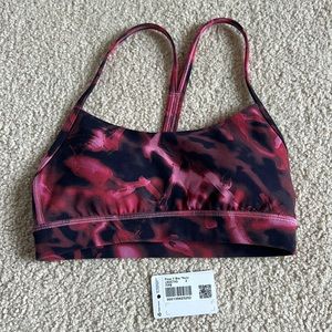 Pink lululemon sports bra